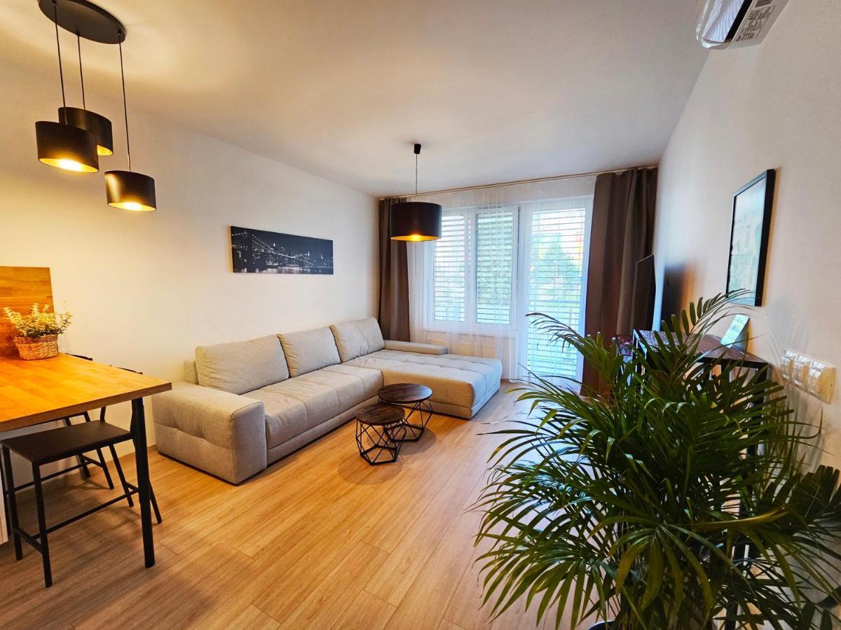 2 Room Apartment, New Building, Bosakova Street, 29 Bratislava Esterno foto